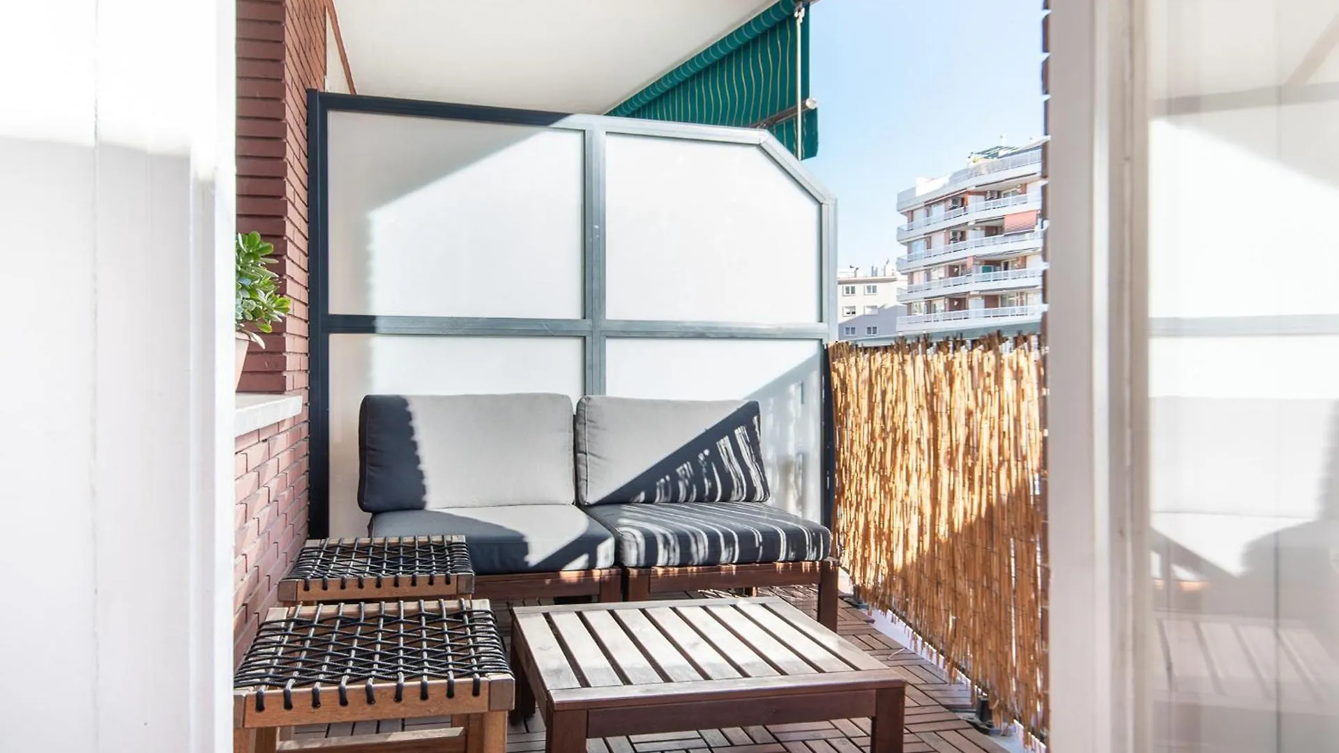 Διαμέρισμα Comfortable Apt For Groups Next To Sagrada Familia Βαρκελώνη